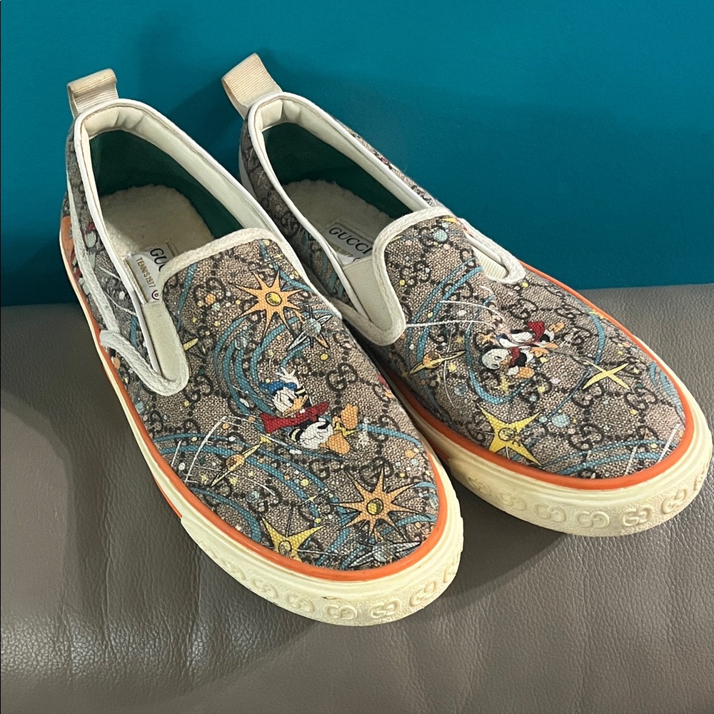 Gucci Disney tennis 1977- Donald Duck- Hewey Dewie Louie Men’s size 8